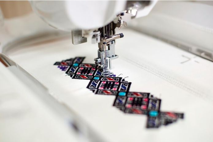 Commande numérique, le renouveau de la broderie industrielle